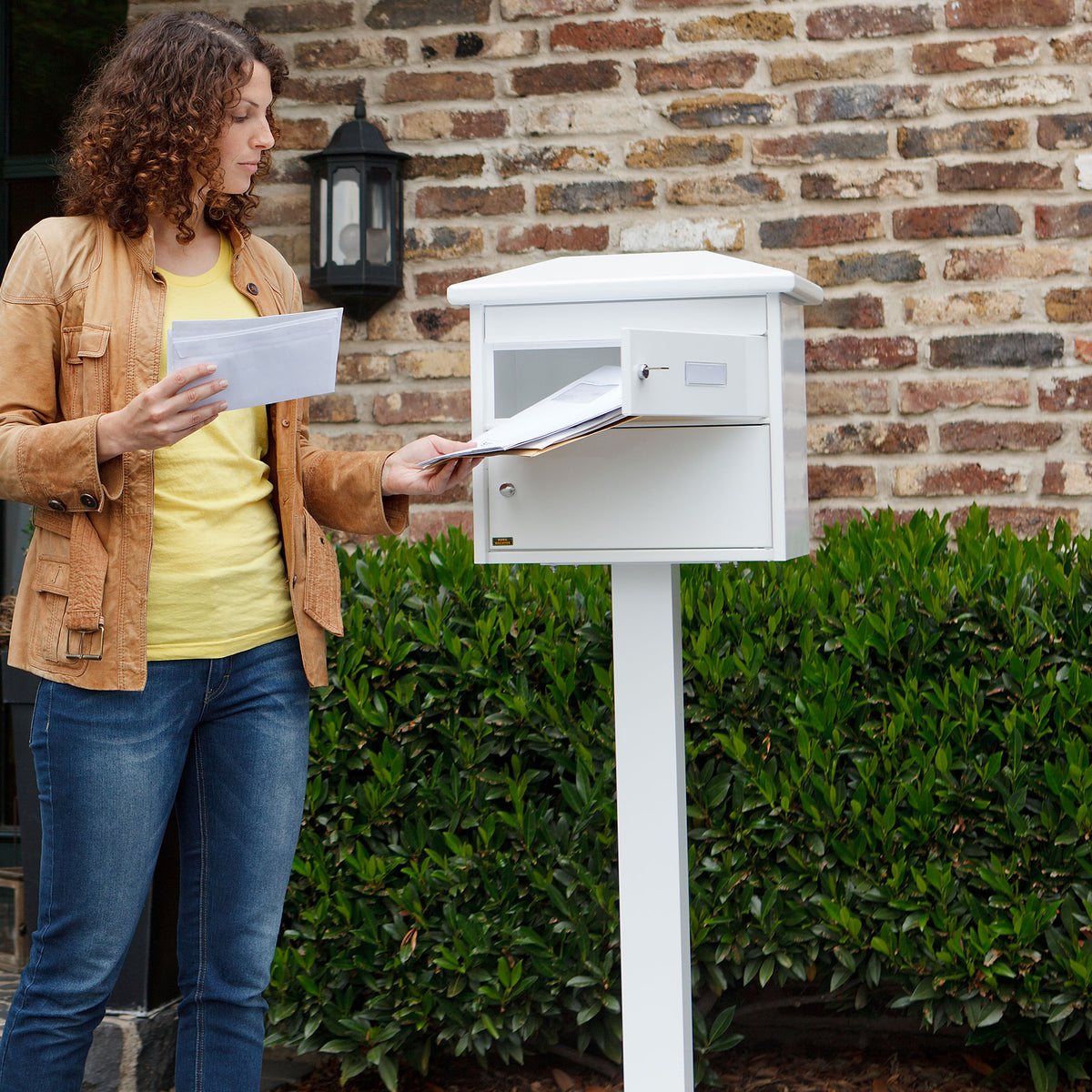 Buy a letterbox? BURG-WÄCHTER has your model!